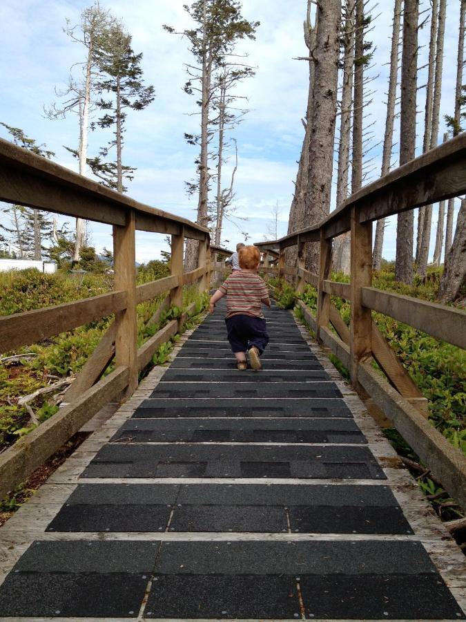 Cygnet Cove Suites Ucluelet Quarto foto